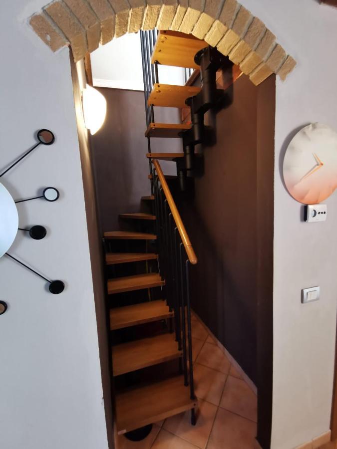 Apartment In The City Center With Self Check-In Parma Eksteriør bilde