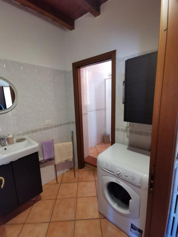Apartment In The City Center With Self Check-In Parma Eksteriør bilde